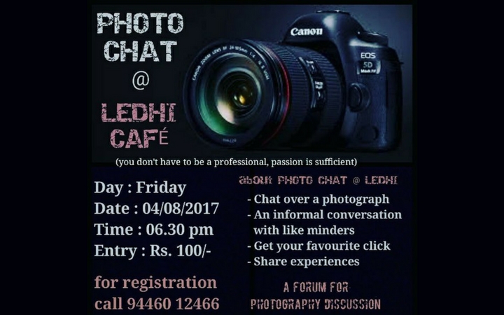Photo Chat at Ledhi Cafe